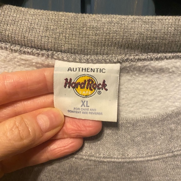 Vintage Hard Rock Cafe crewneck sweatshirt - Picture 5 of 6